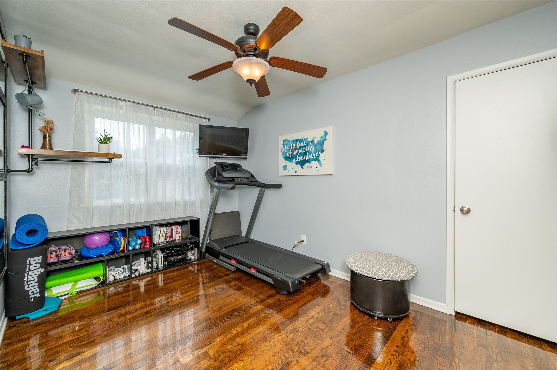3201 E Ovid Avenue Property Photo 10