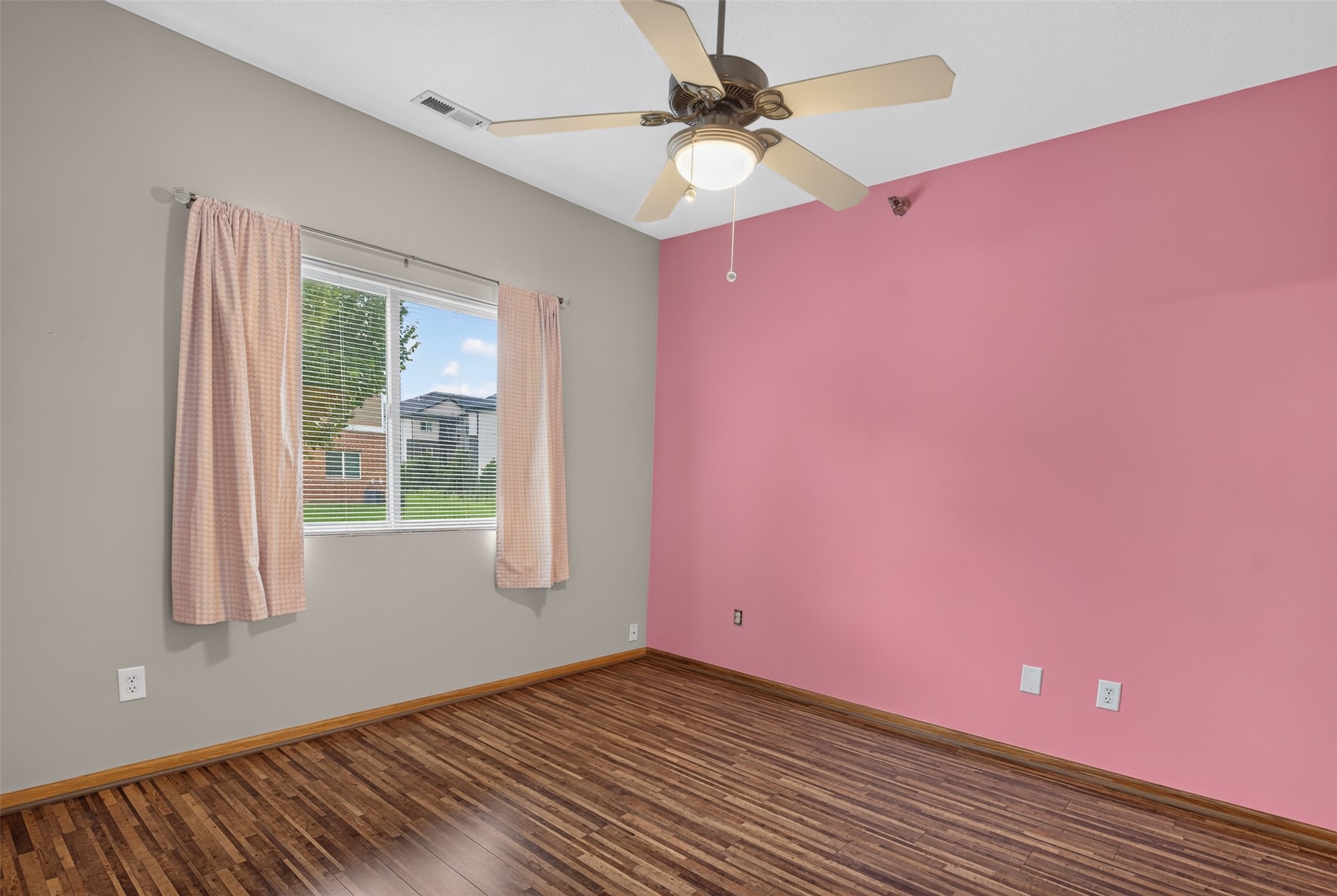 10335 Norfolk Drive 13 Property Photo 6
