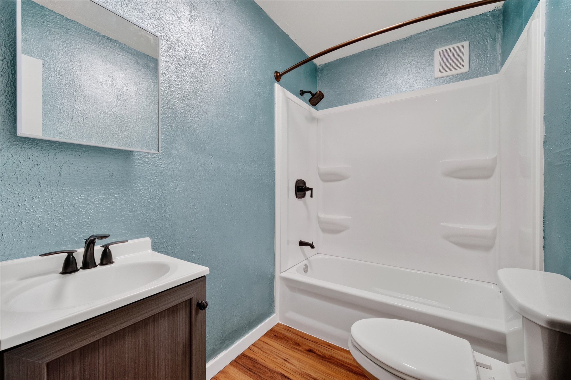 1705 E 29th Street Property Photo 10