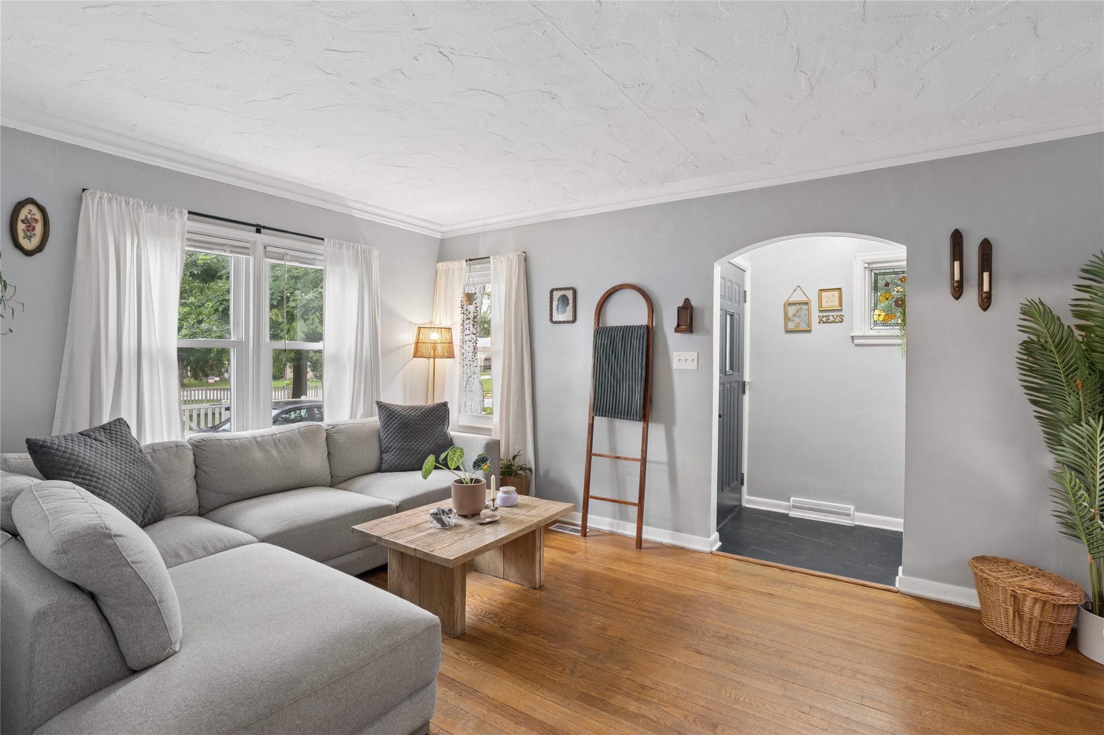 809 10th Street Property Photo 4