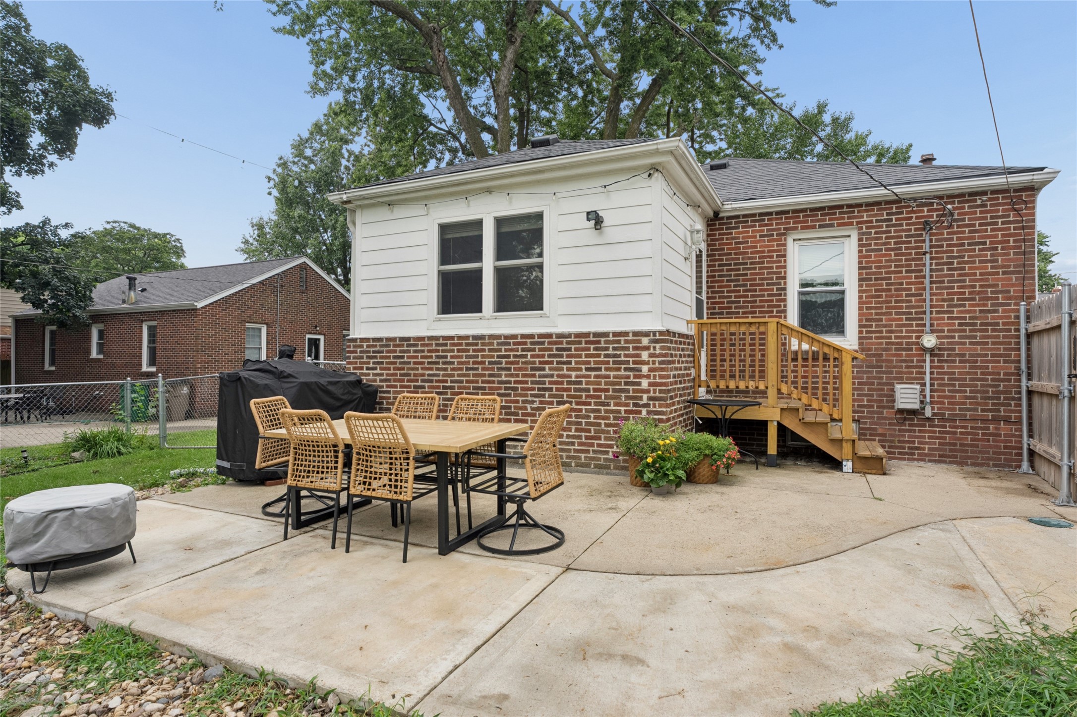 809 10th Street Property Photo 32
