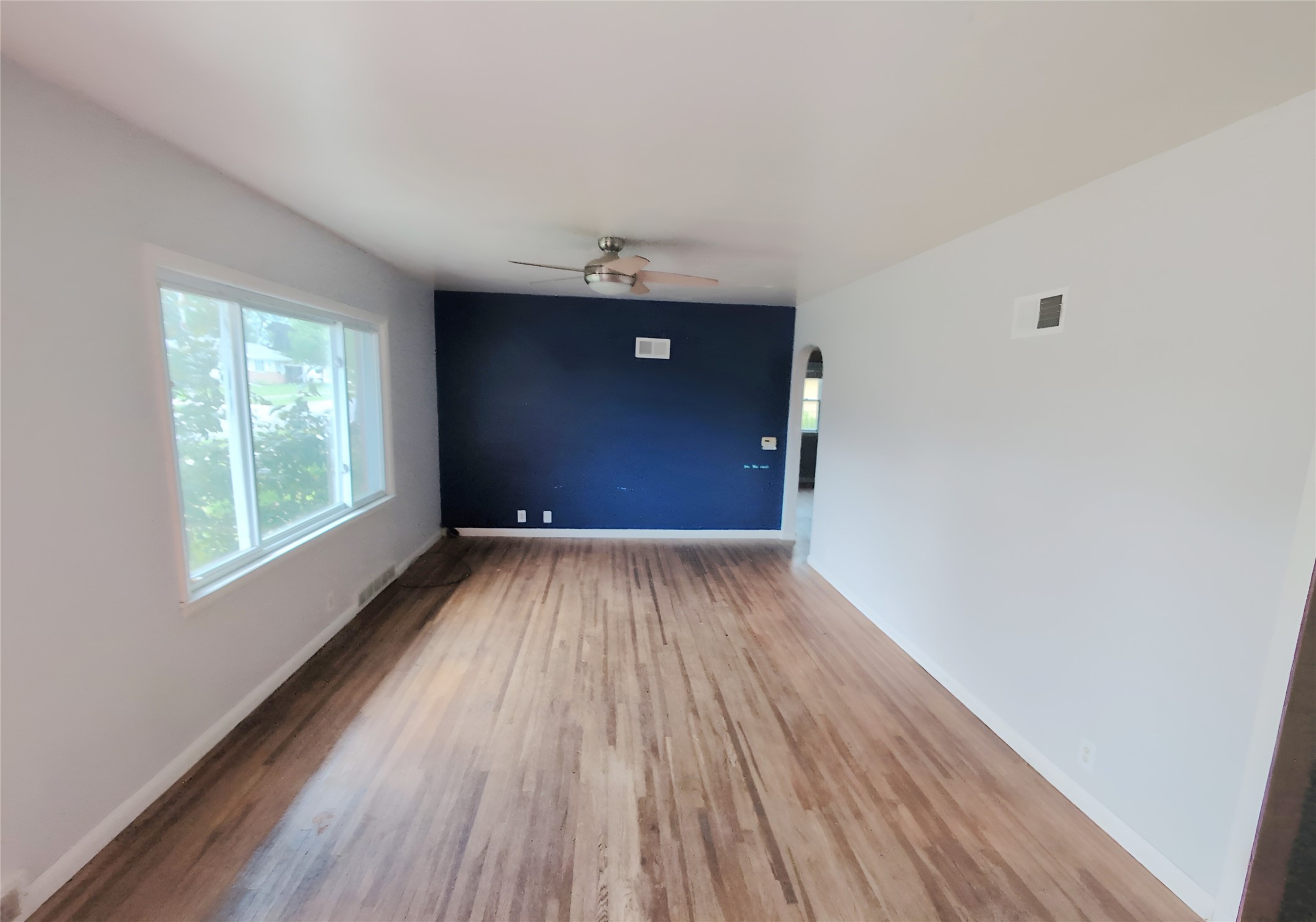 1109 Kathy Lane Property Photo 8