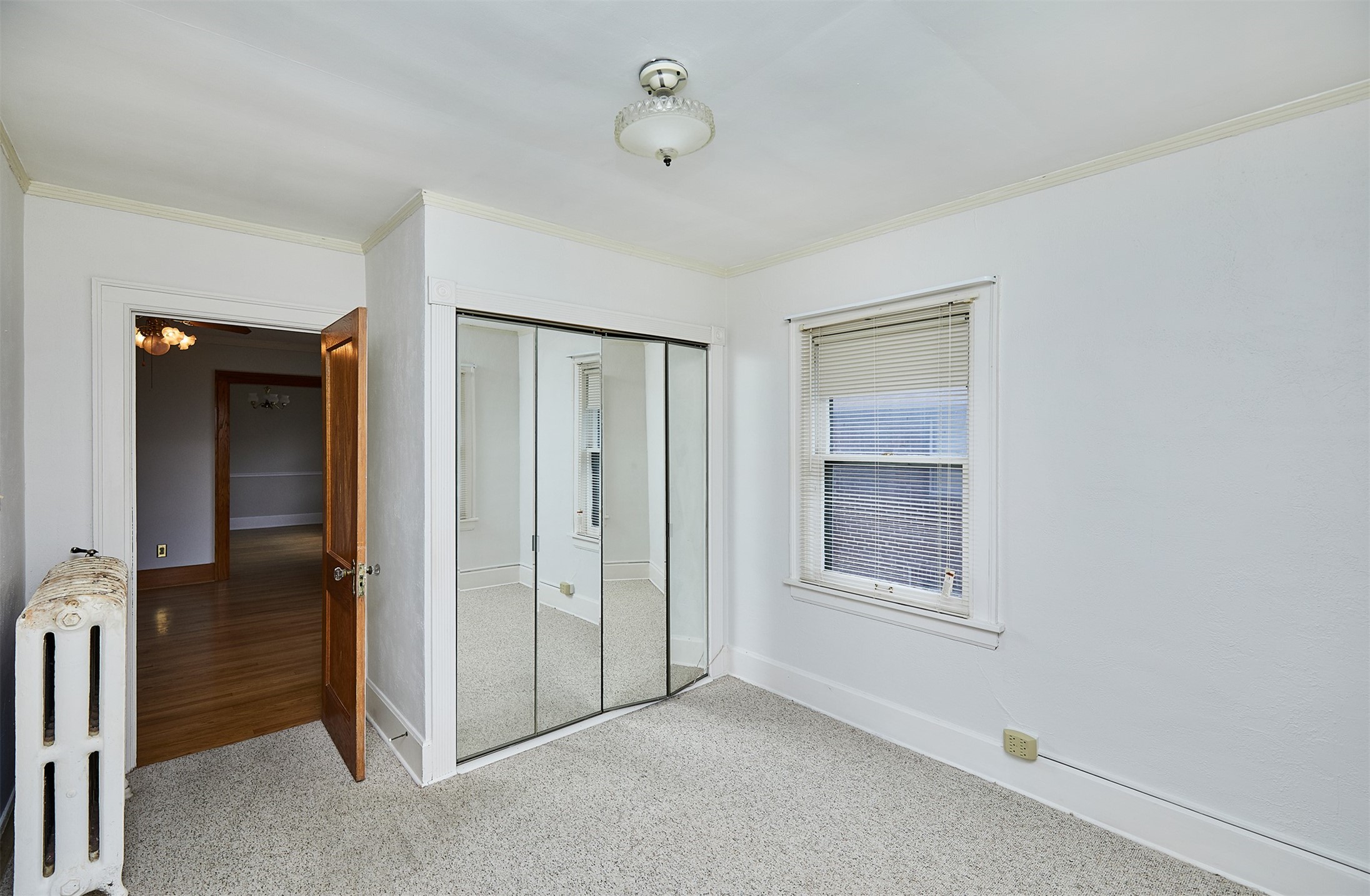 3936 University Avenue 4 Property Photo 6