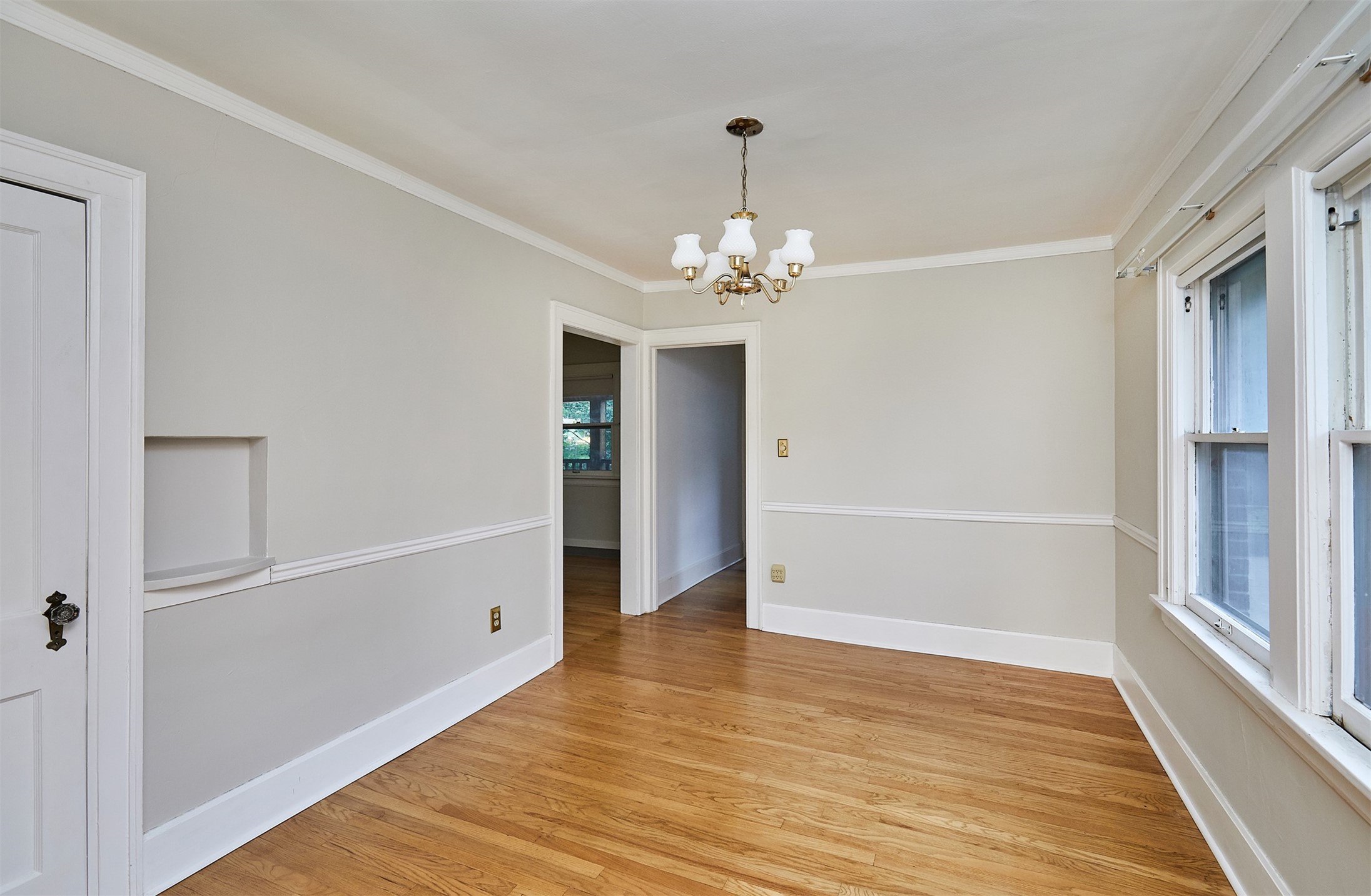 3936 University Avenue 4 Property Photo 15