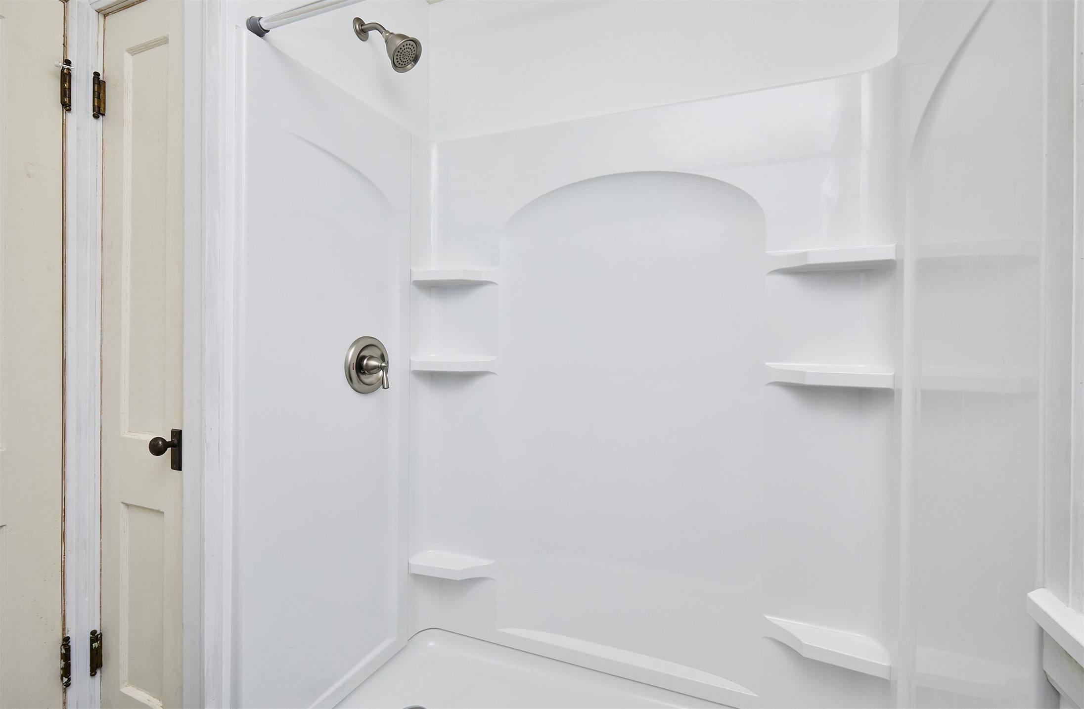 3936 University Avenue 4 Property Photo 19