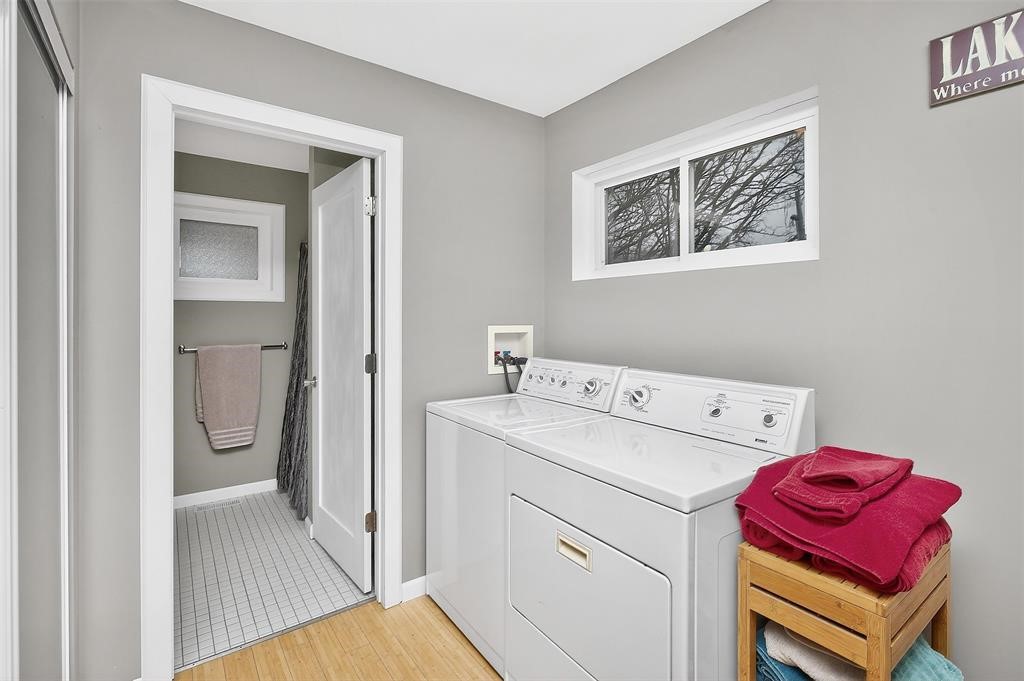 8104 Lakeshore Drive Property Photo 13