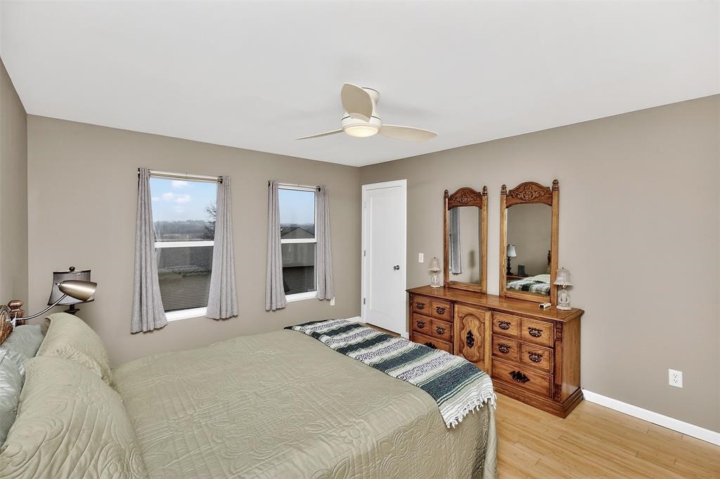 8104 Lakeshore Drive Property Photo 16