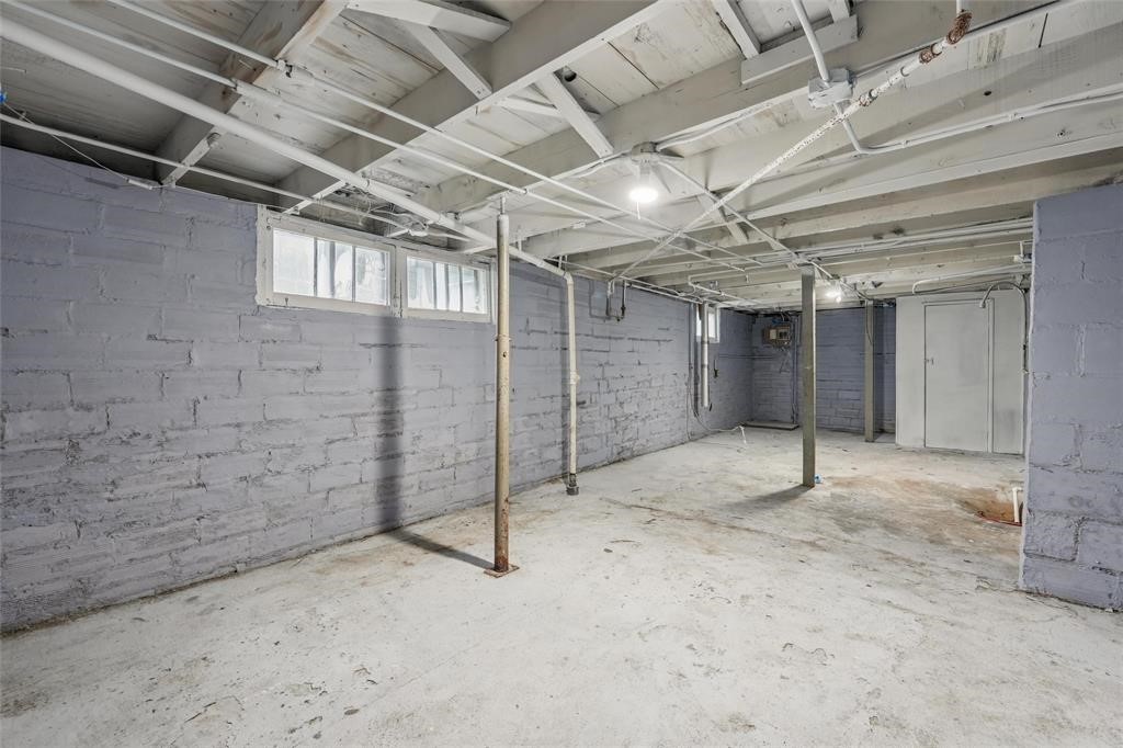 2636 Des Moines Street Property Photo 17