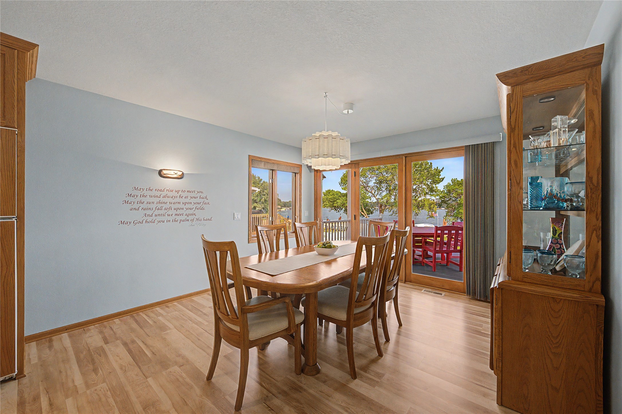 7406 Twin Lakes Road Property Photo 9