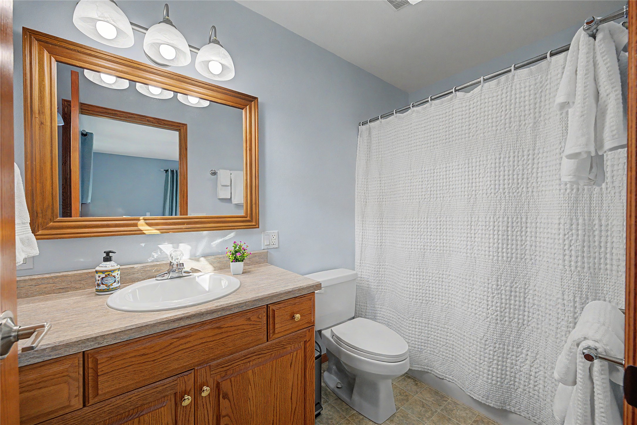 7406 Twin Lakes Road Property Photo 13