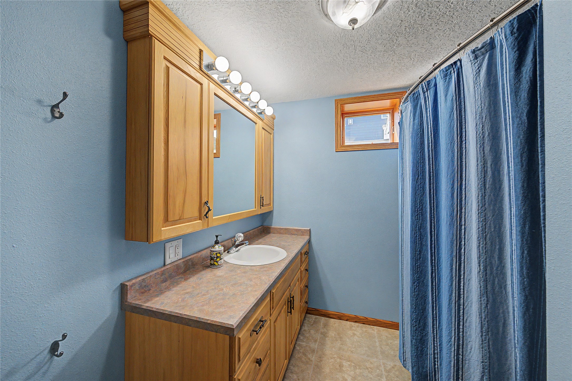7406 Twin Lakes Road Property Photo 24