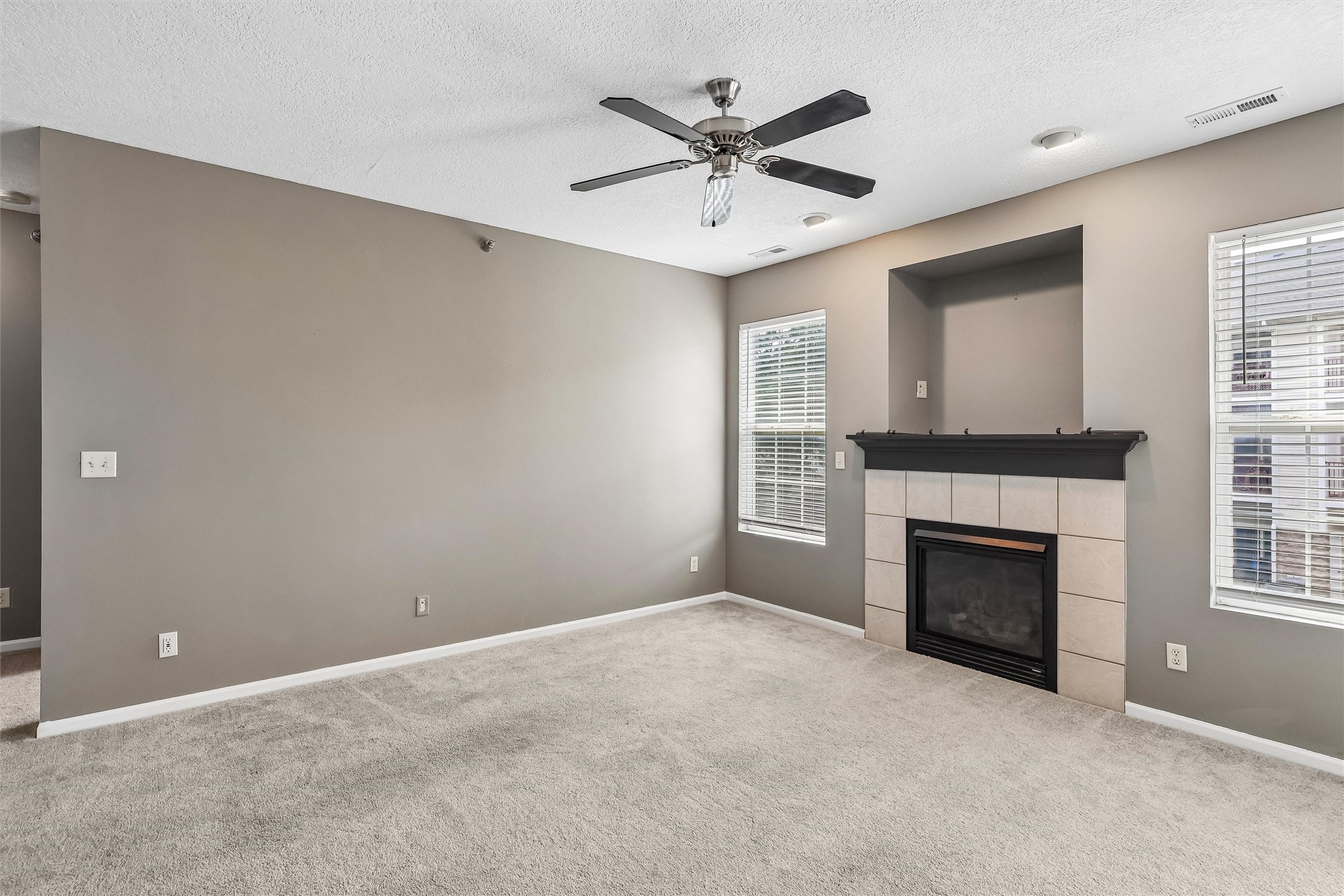 1331 Se University Avenue 207 Property Photo 7