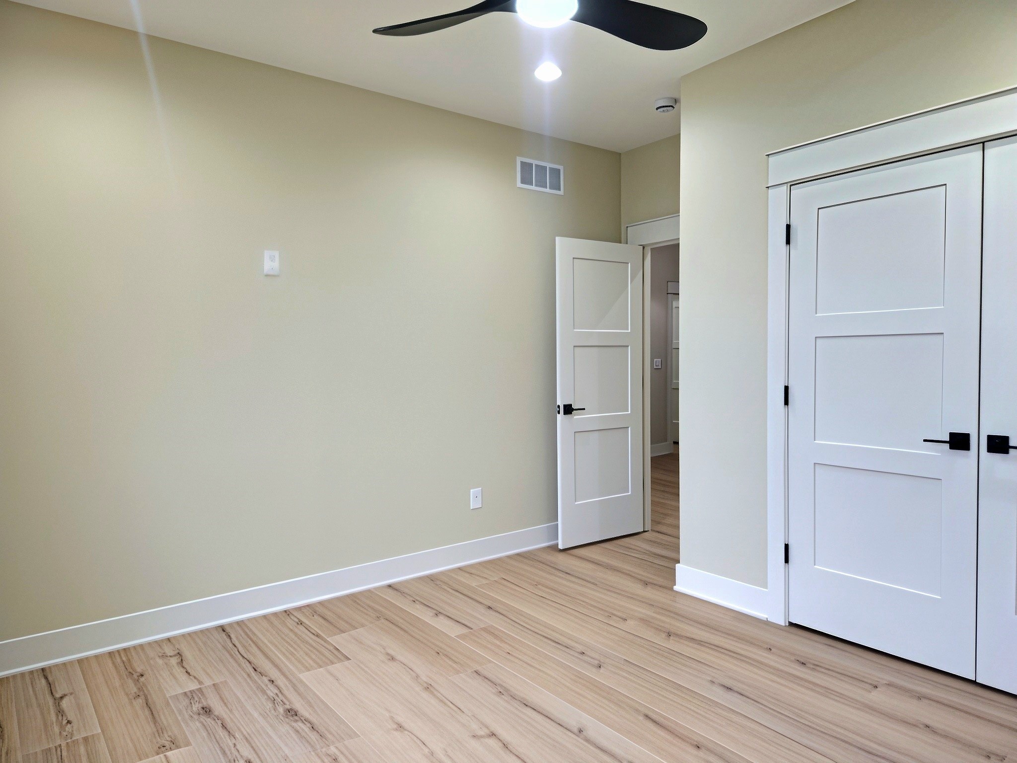 17316 Northview Drive Property Photo 8
