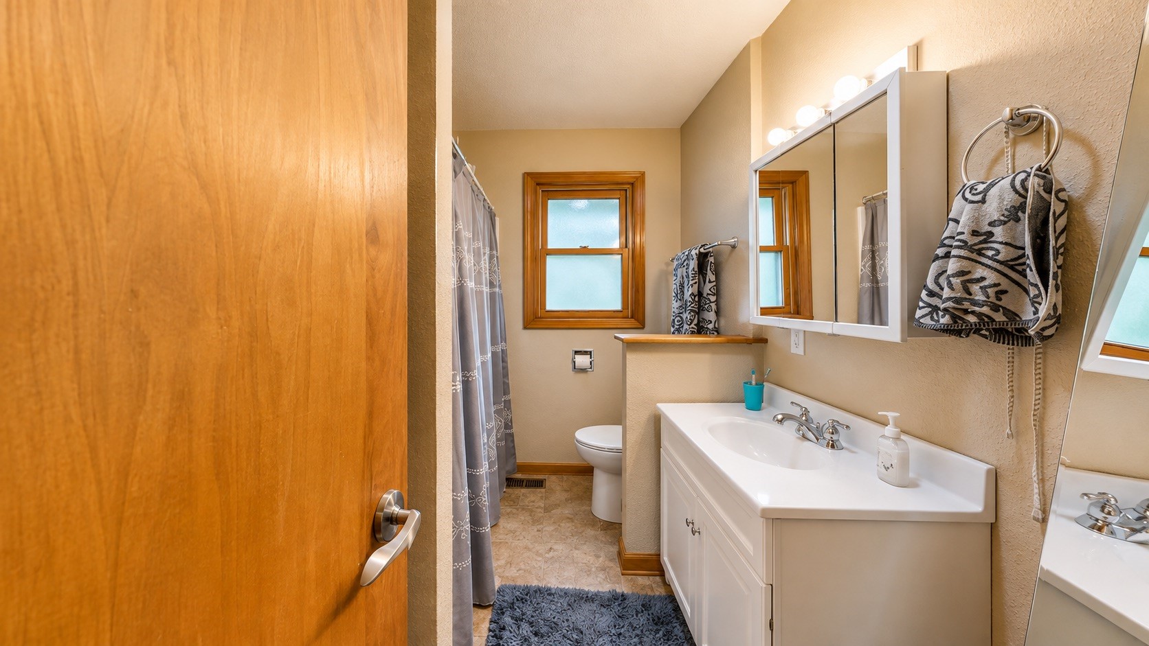 811 6th Street Property Photo 18