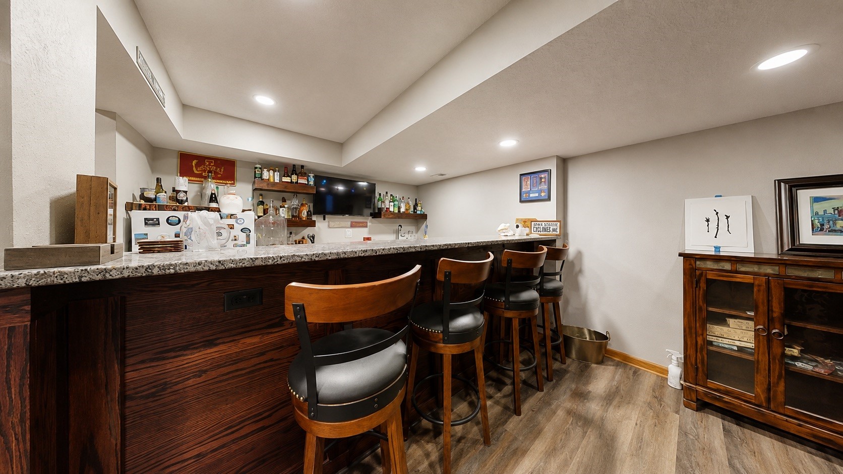 811 6th Street Property Photo 25