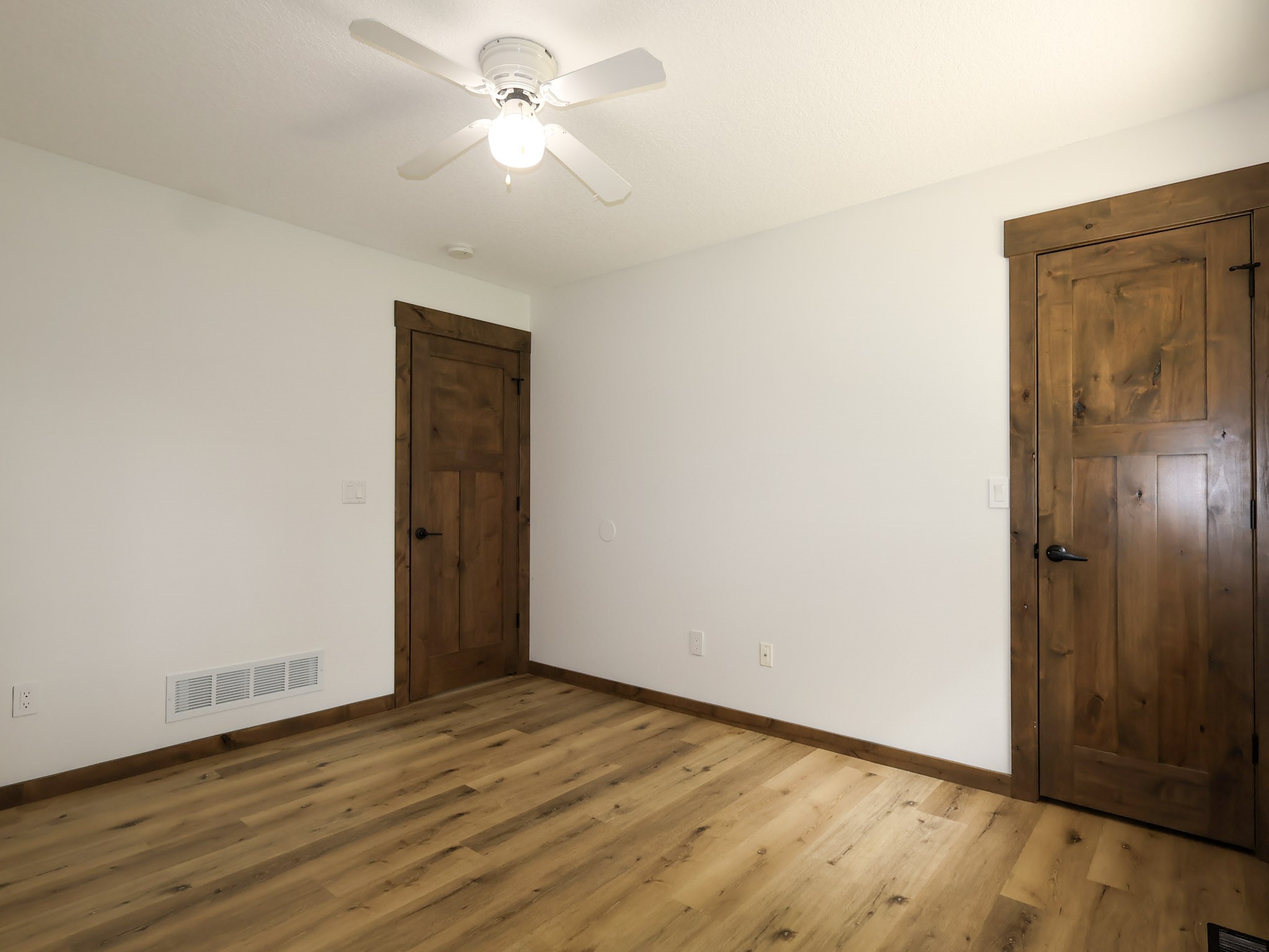 210 Philip Street Property Photo 11