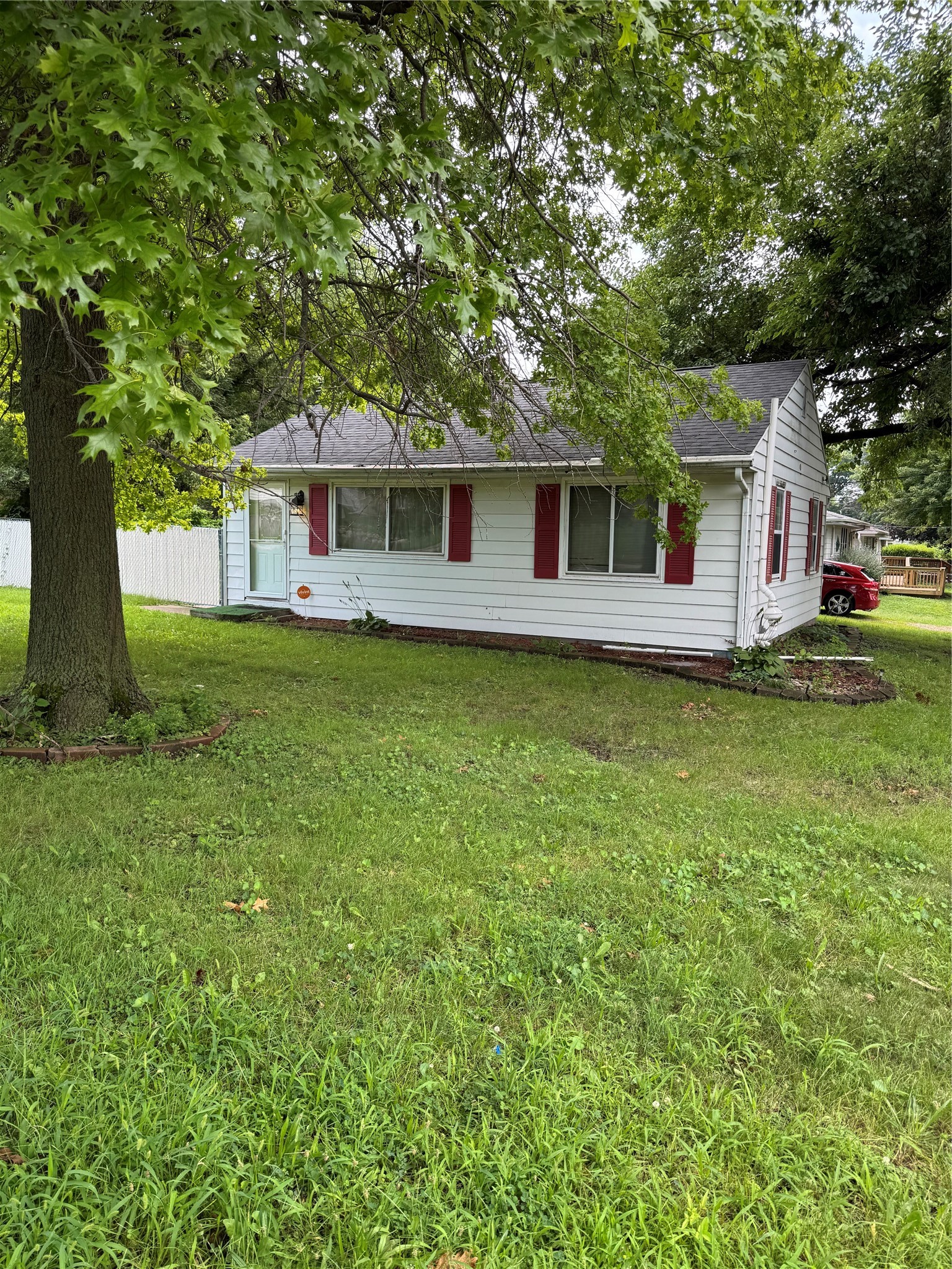 4005 Easton Boulevard Property Photo 1