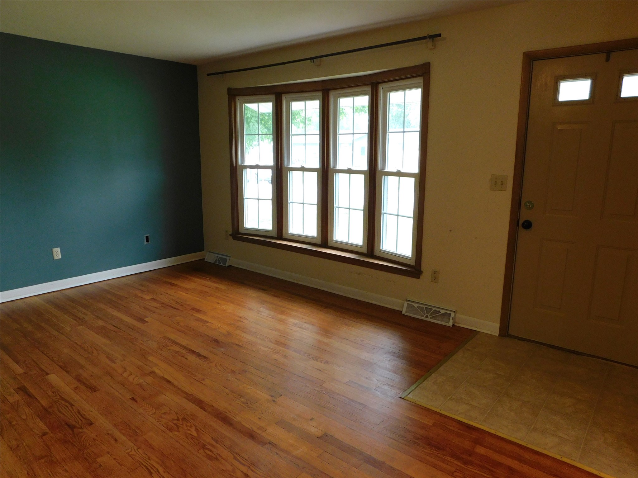 4015 Toronto Street Property Photo 6