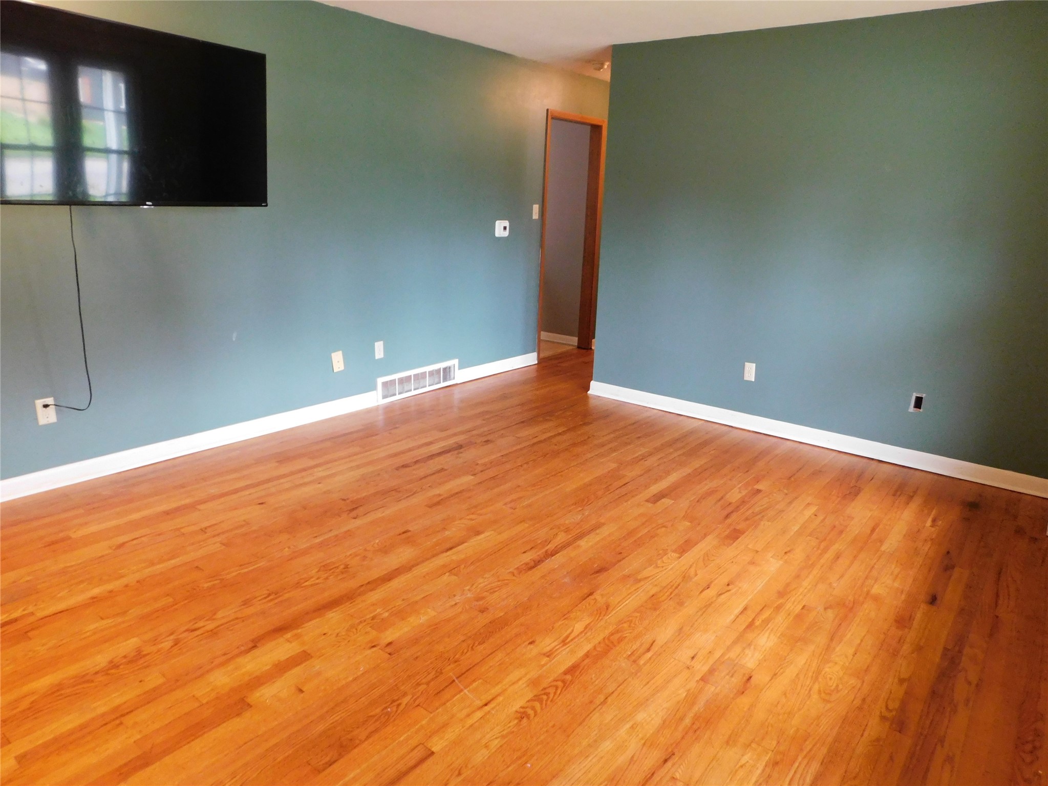 4015 Toronto Street Property Photo 8