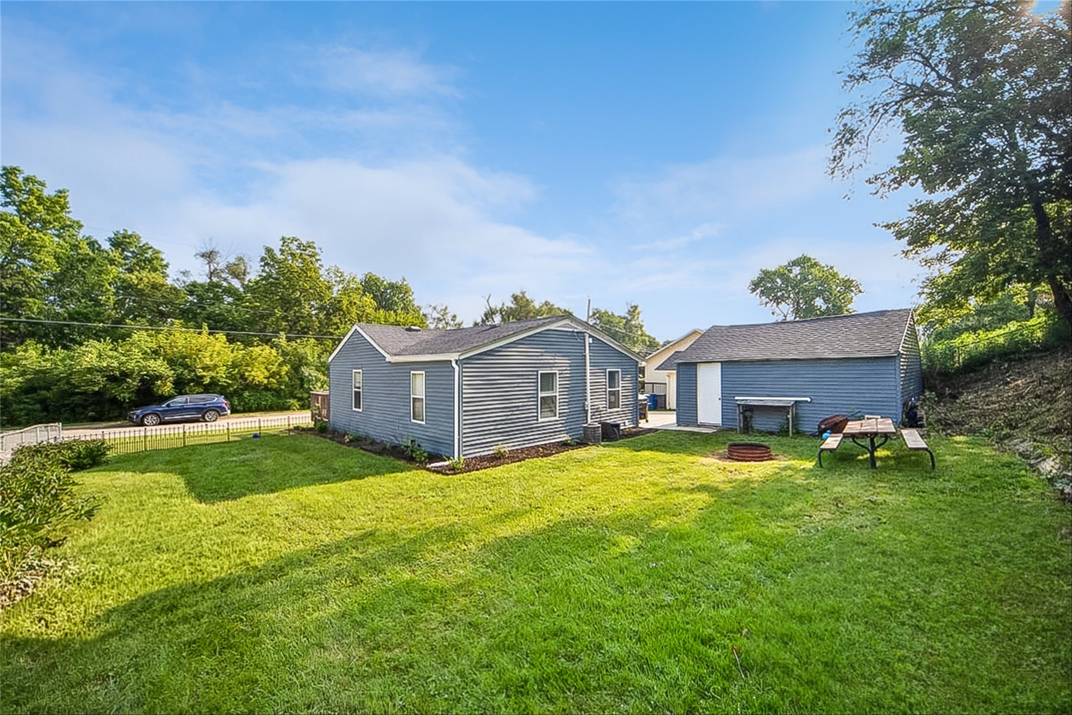 1204 Spring Street Property Photo 12