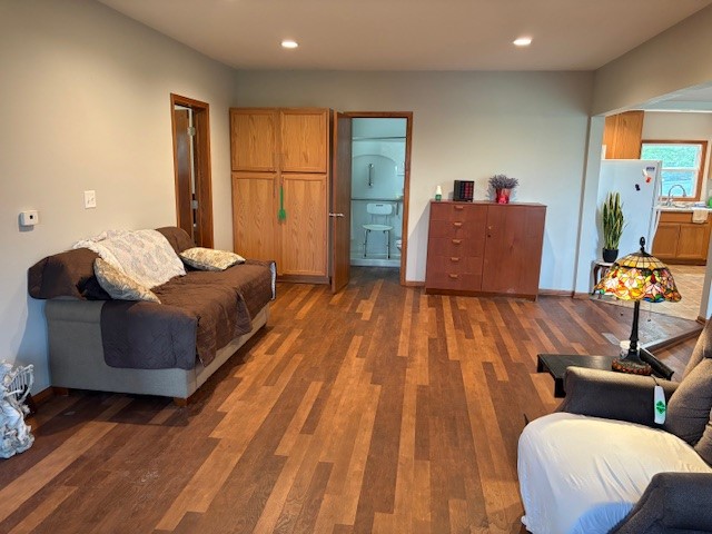 11553 Orchard Avenue Property Photo 9