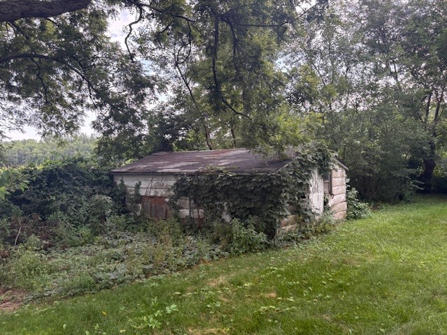 11553 Orchard Avenue Property Photo 32