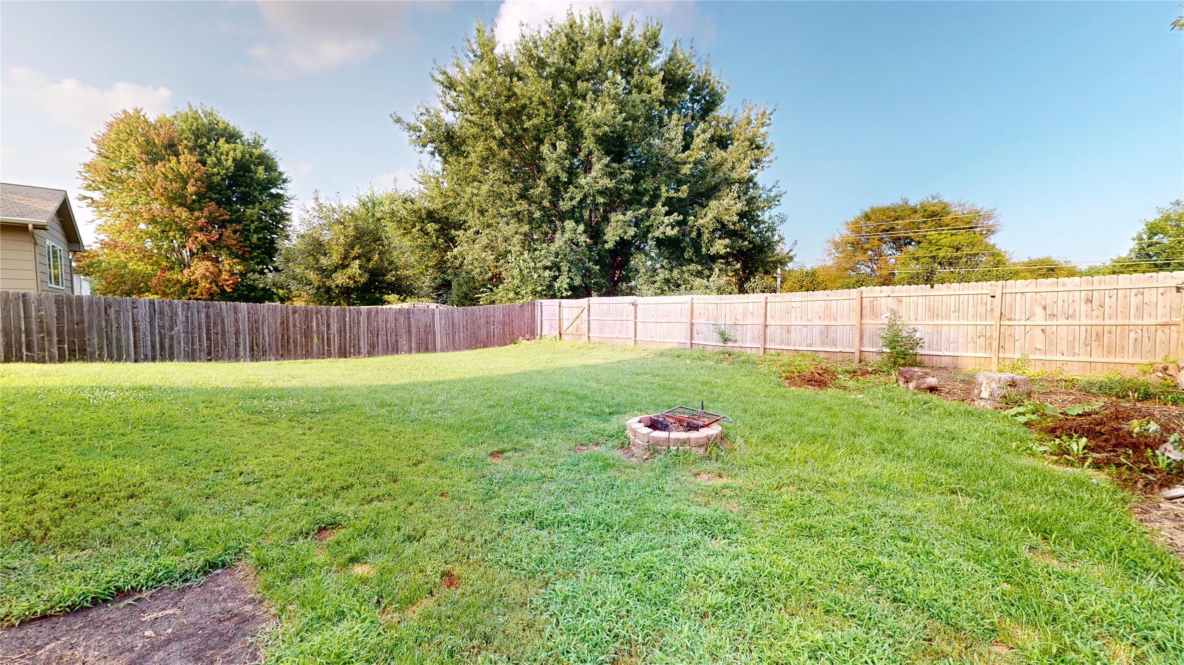 917 Se Judy Drive Property Photo 24