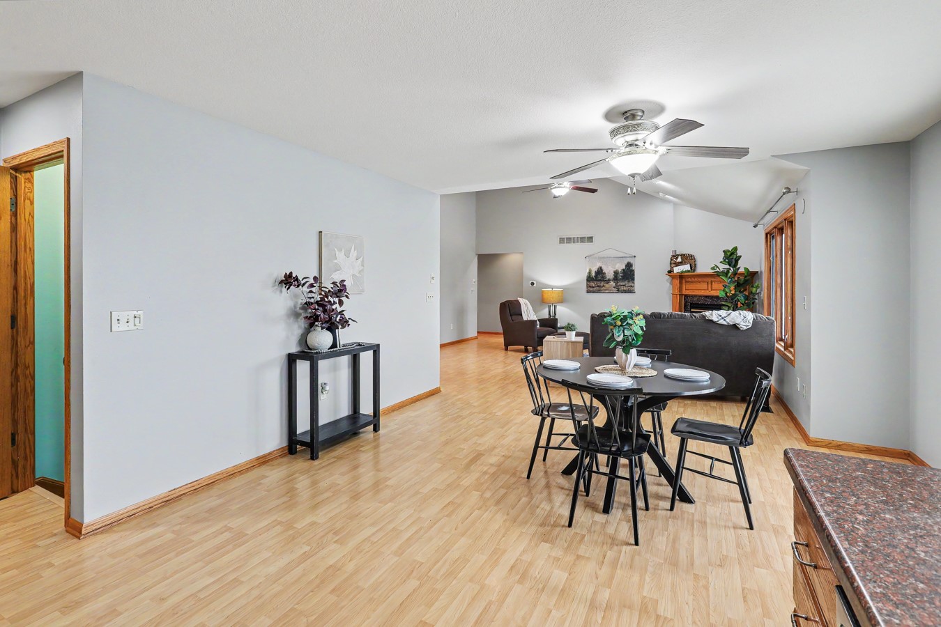 2521 Hemel Drive Property Photo 7