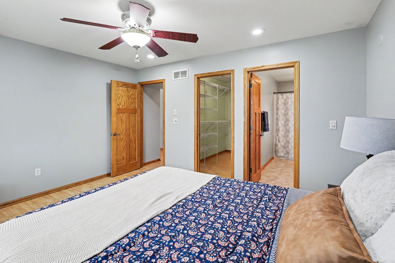 2521 Hemel Drive Property Photo 11