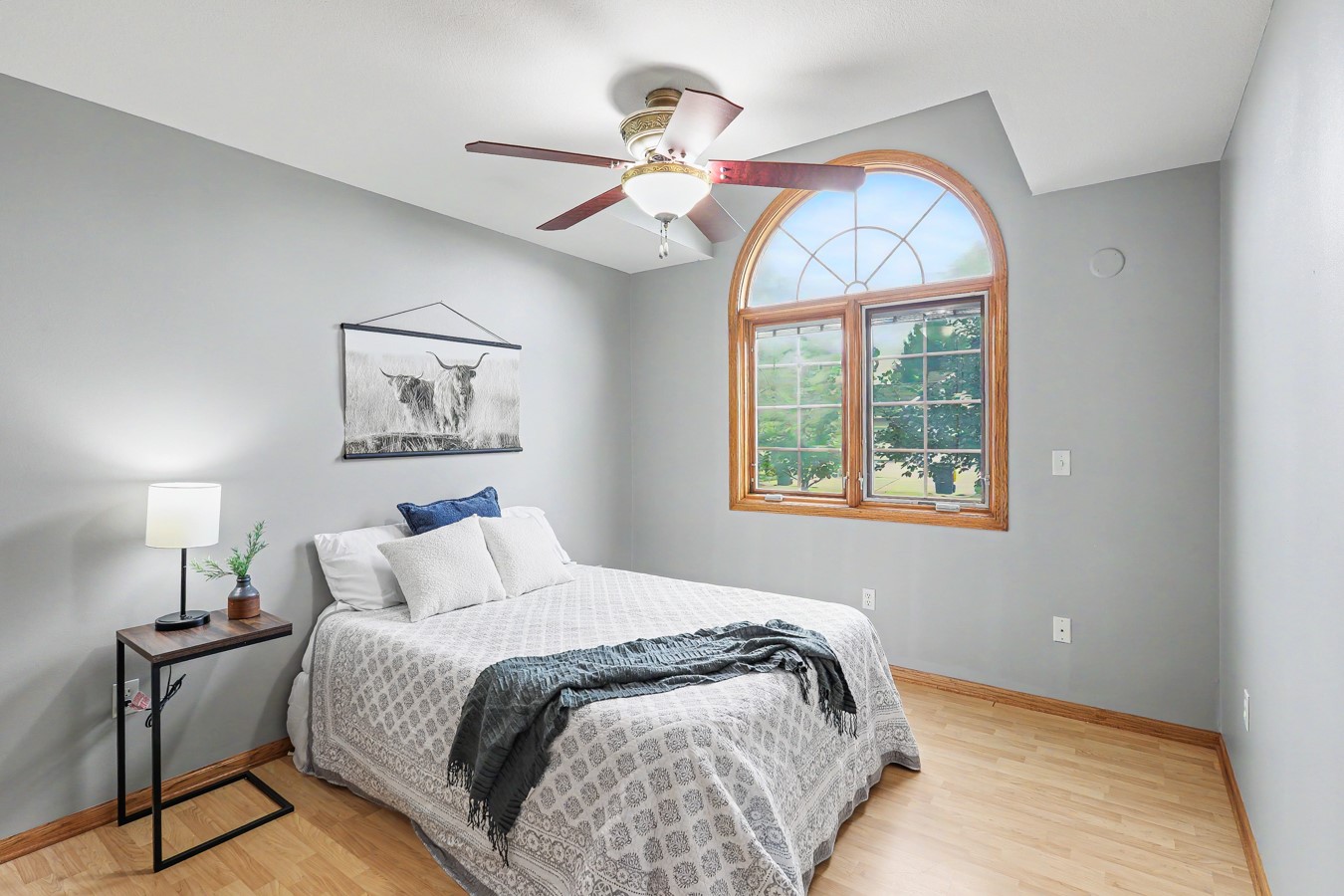 2521 Hemel Drive Property Photo 17