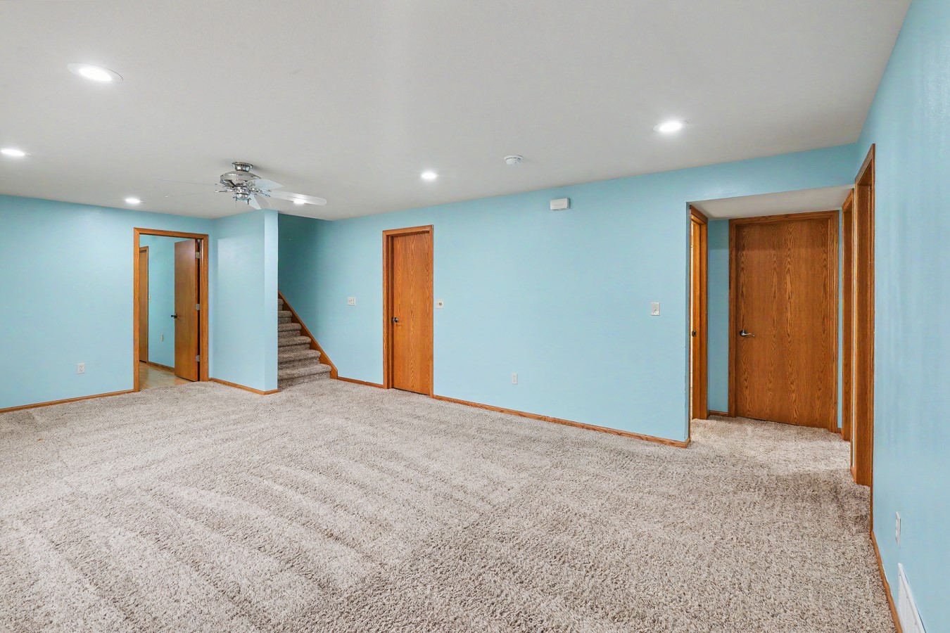 2521 Hemel Drive Property Photo 23