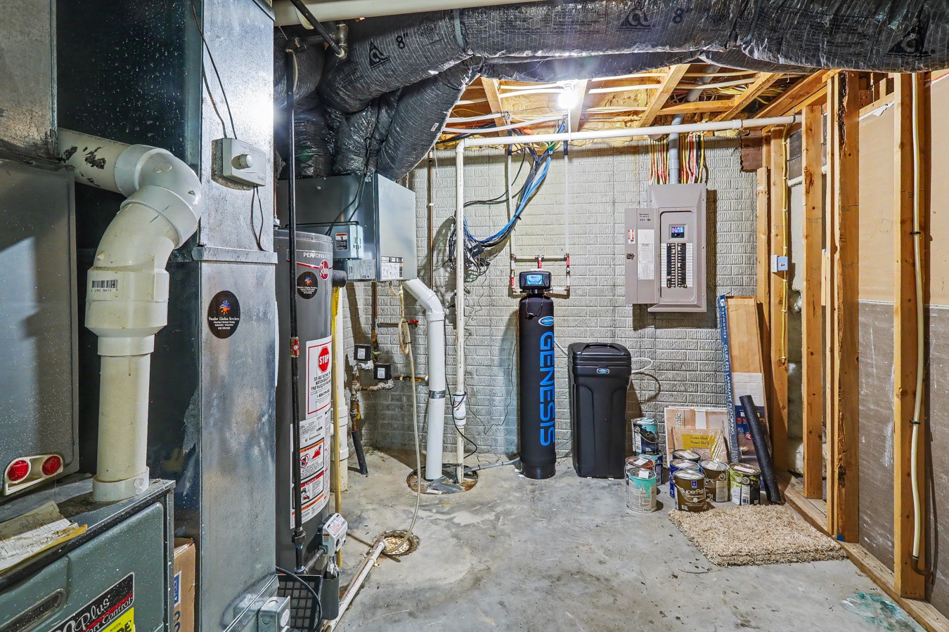 2521 Hemel Drive Property Photo 33