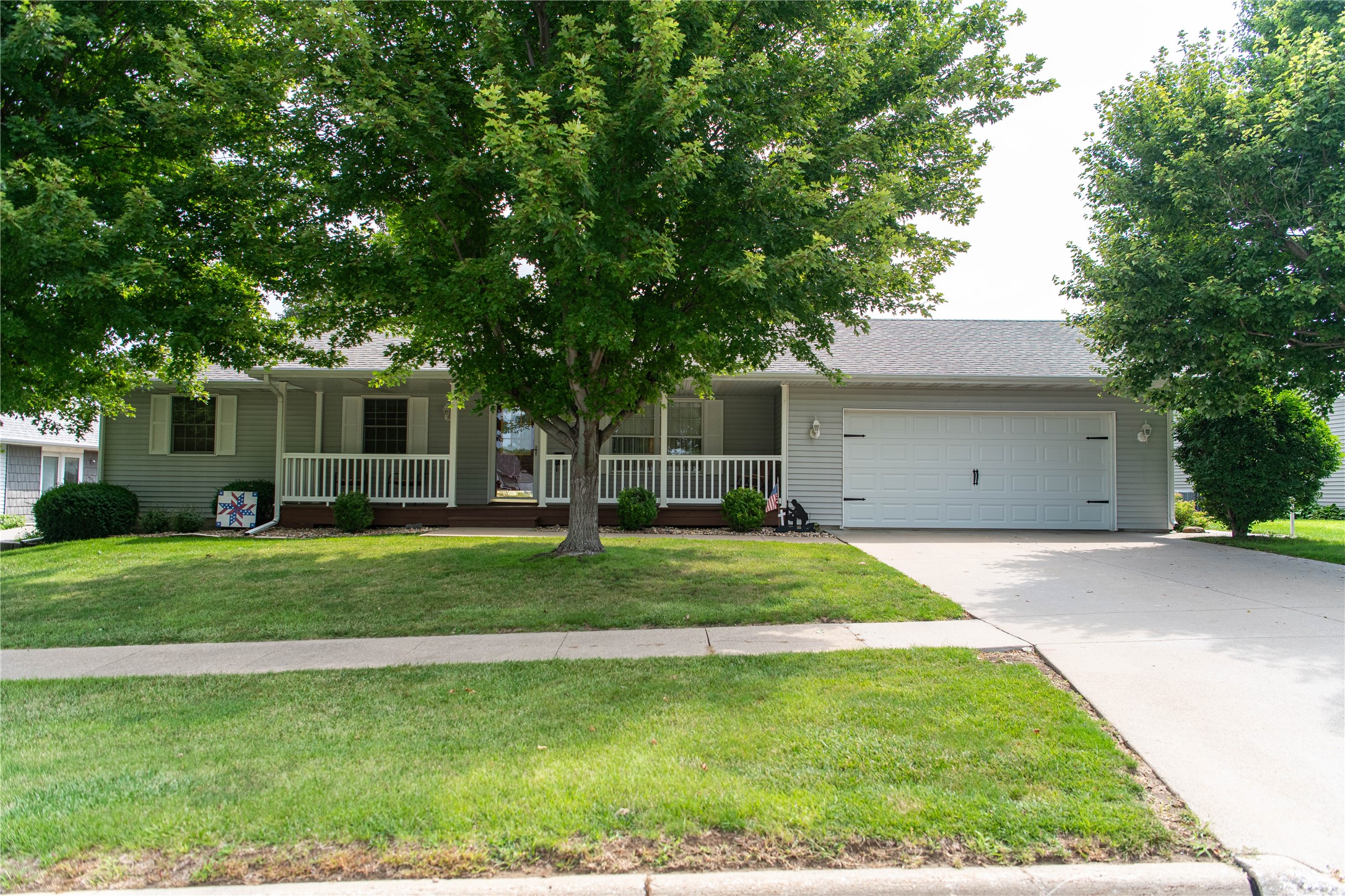 1106 E 7th Street Property Photo 1