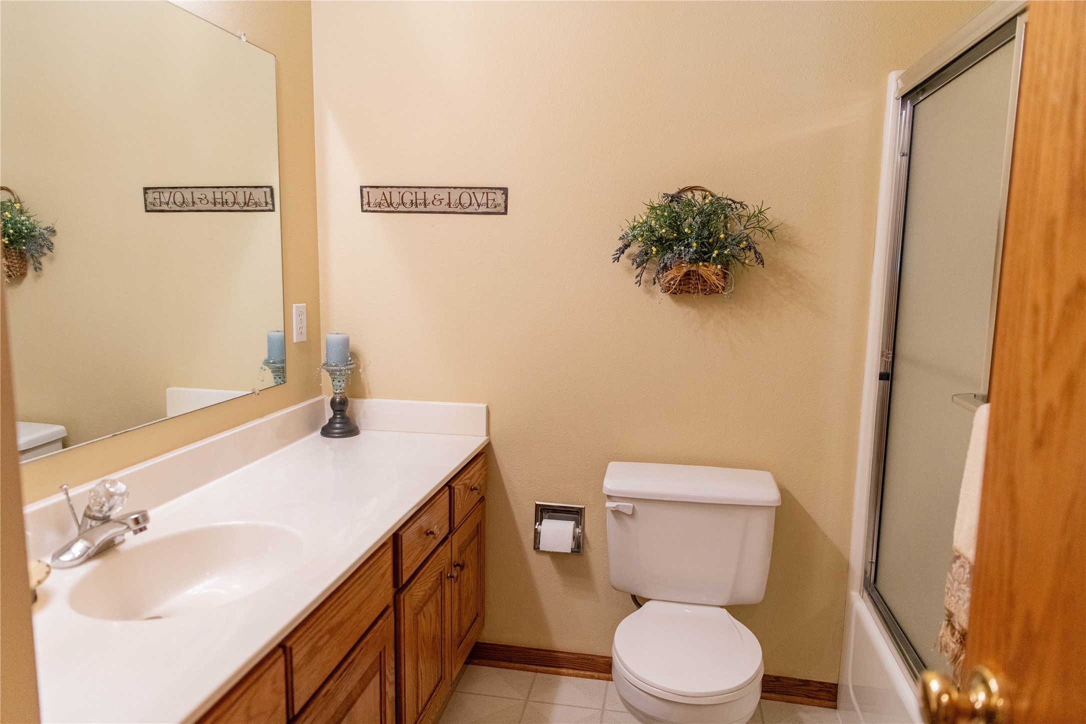 1106 E 7th Street Property Photo 18