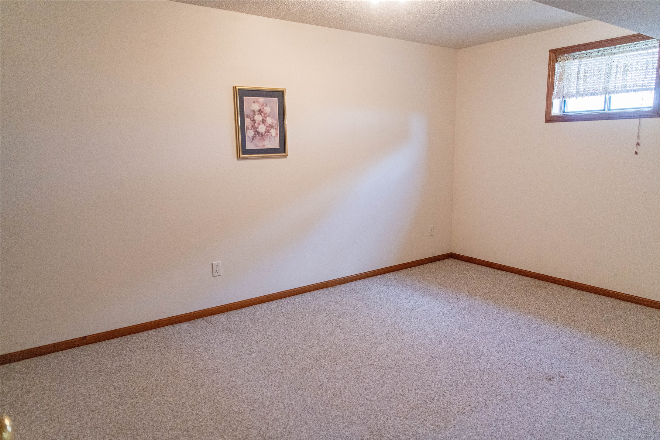 1106 E 7th Street Property Photo 19