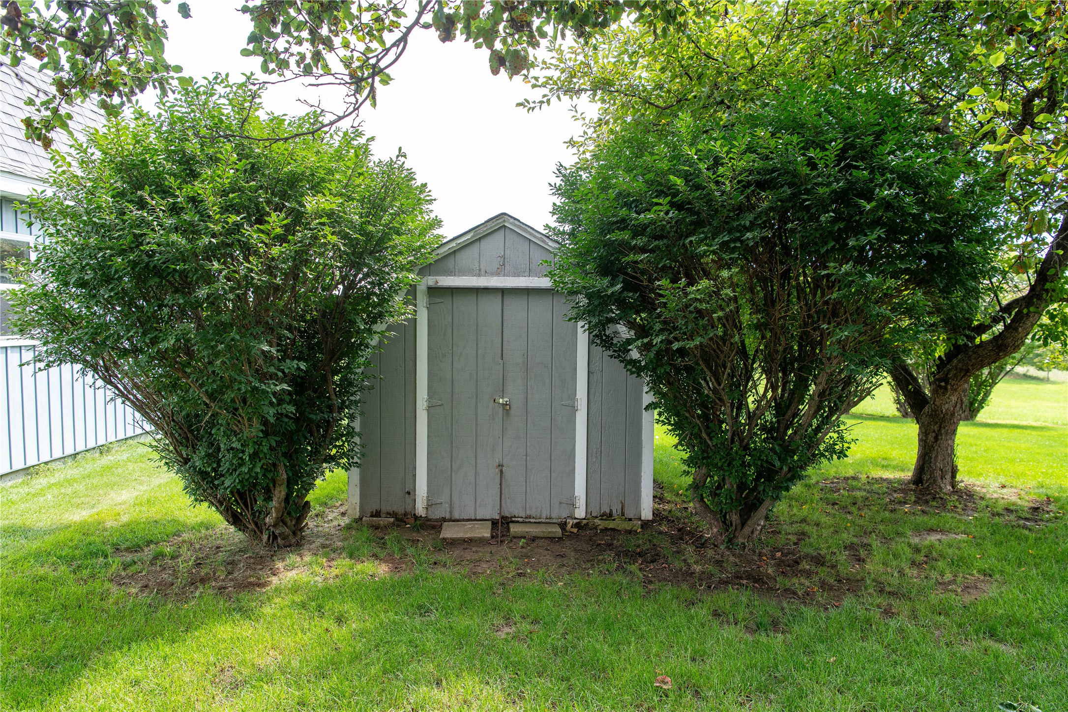 1106 E 7th Street Property Photo 32