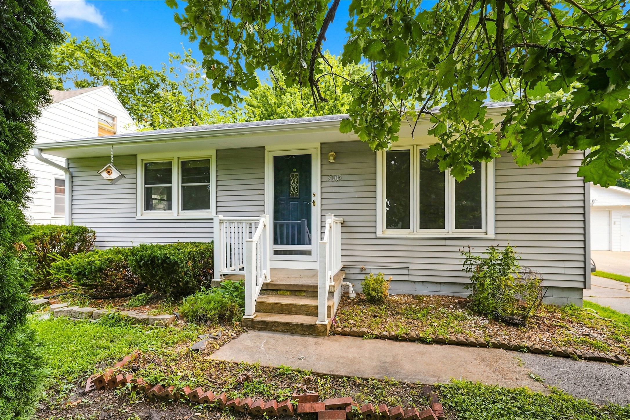 3005 Madison Avenue Property Photo 1