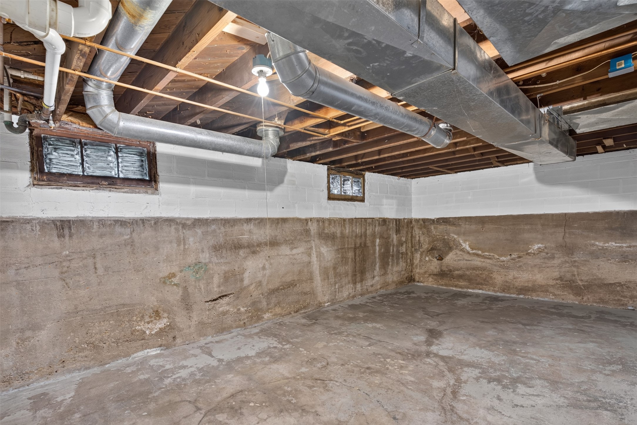 1111 Grand Avenue Property Photo 20