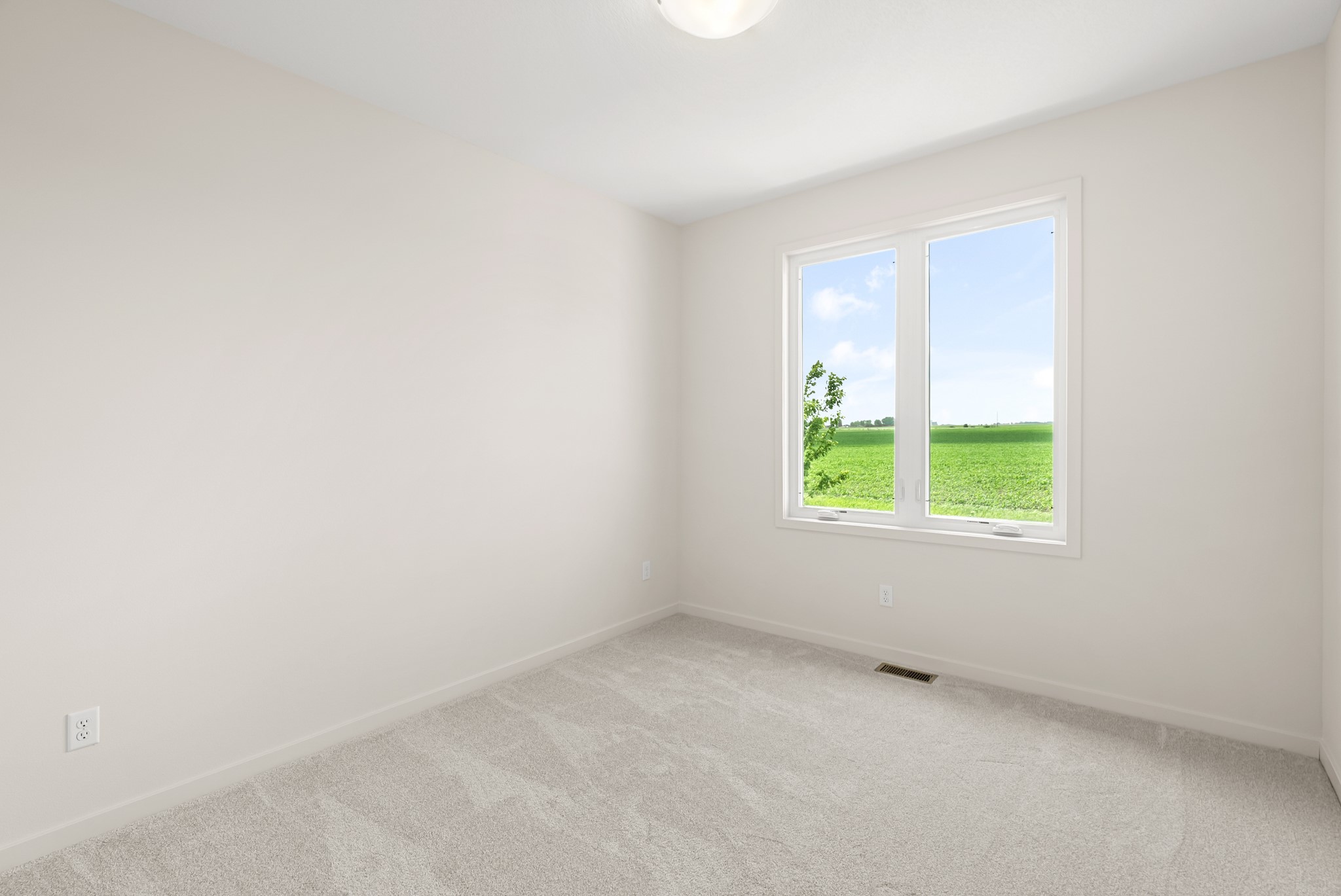 4668 180th Street Property Photo 19