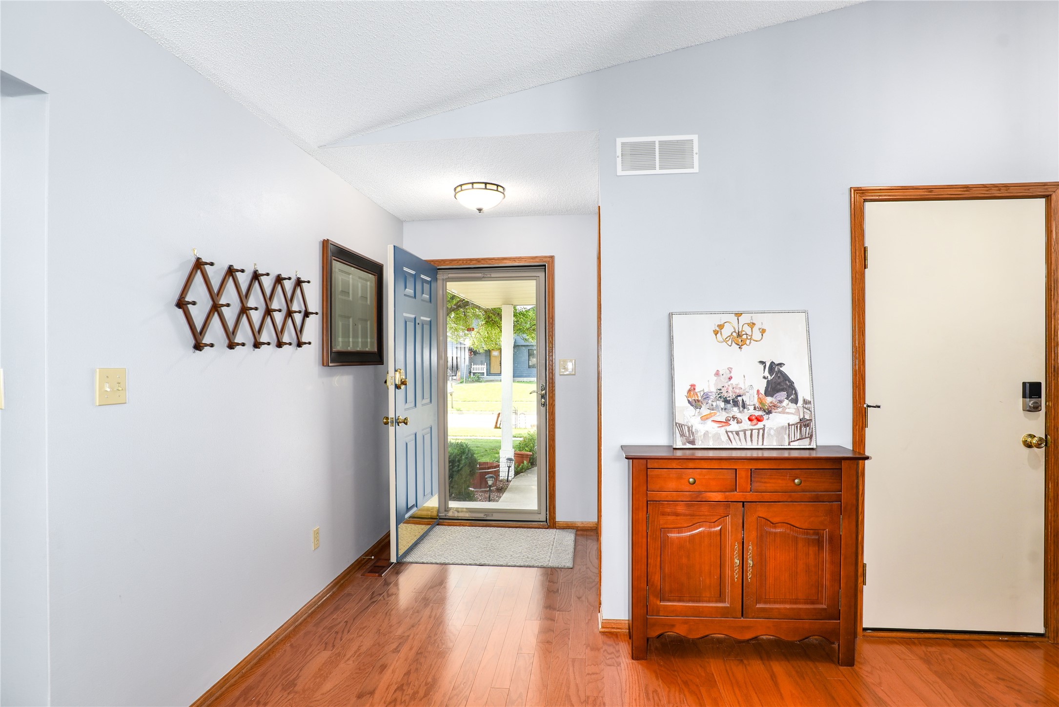 205 Southview Drive Property Photo 3