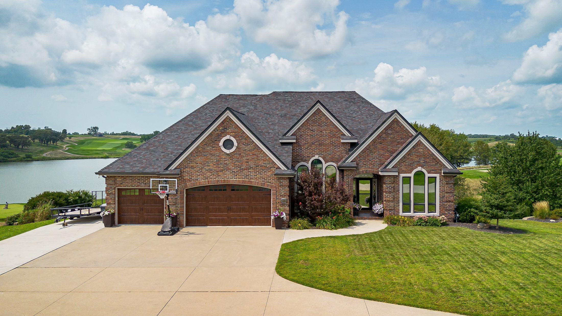 127 Rockbridge Circle