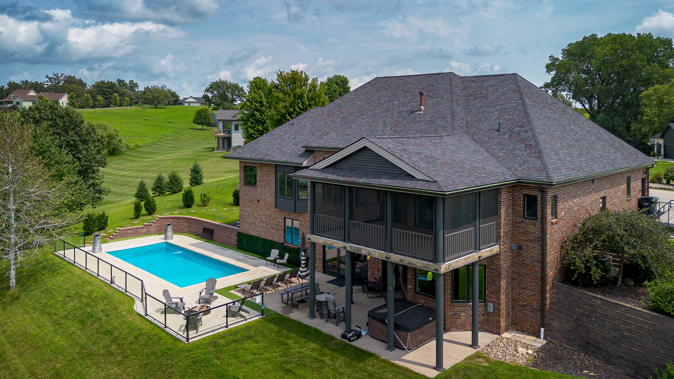 127 Rockbridge Circle Property Photo 4