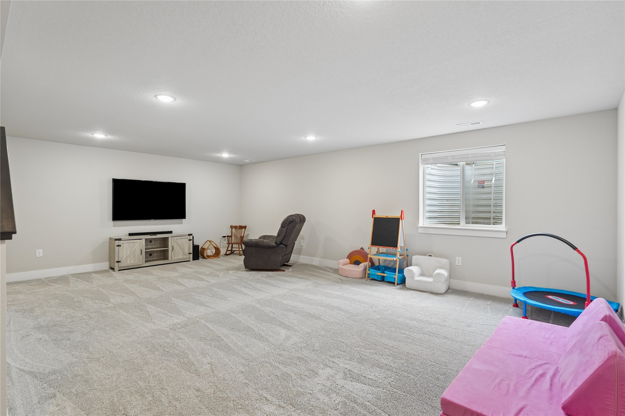 2945 Primrose Lane Property Photo 21