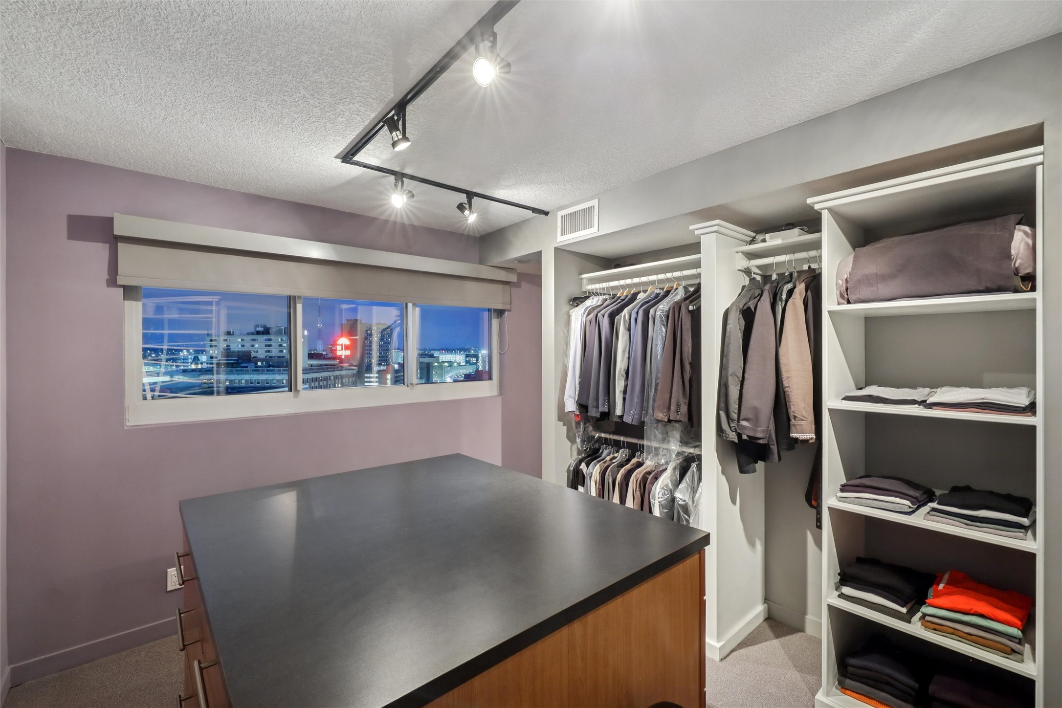 300 Walnut Street 1509 Property Photo 11