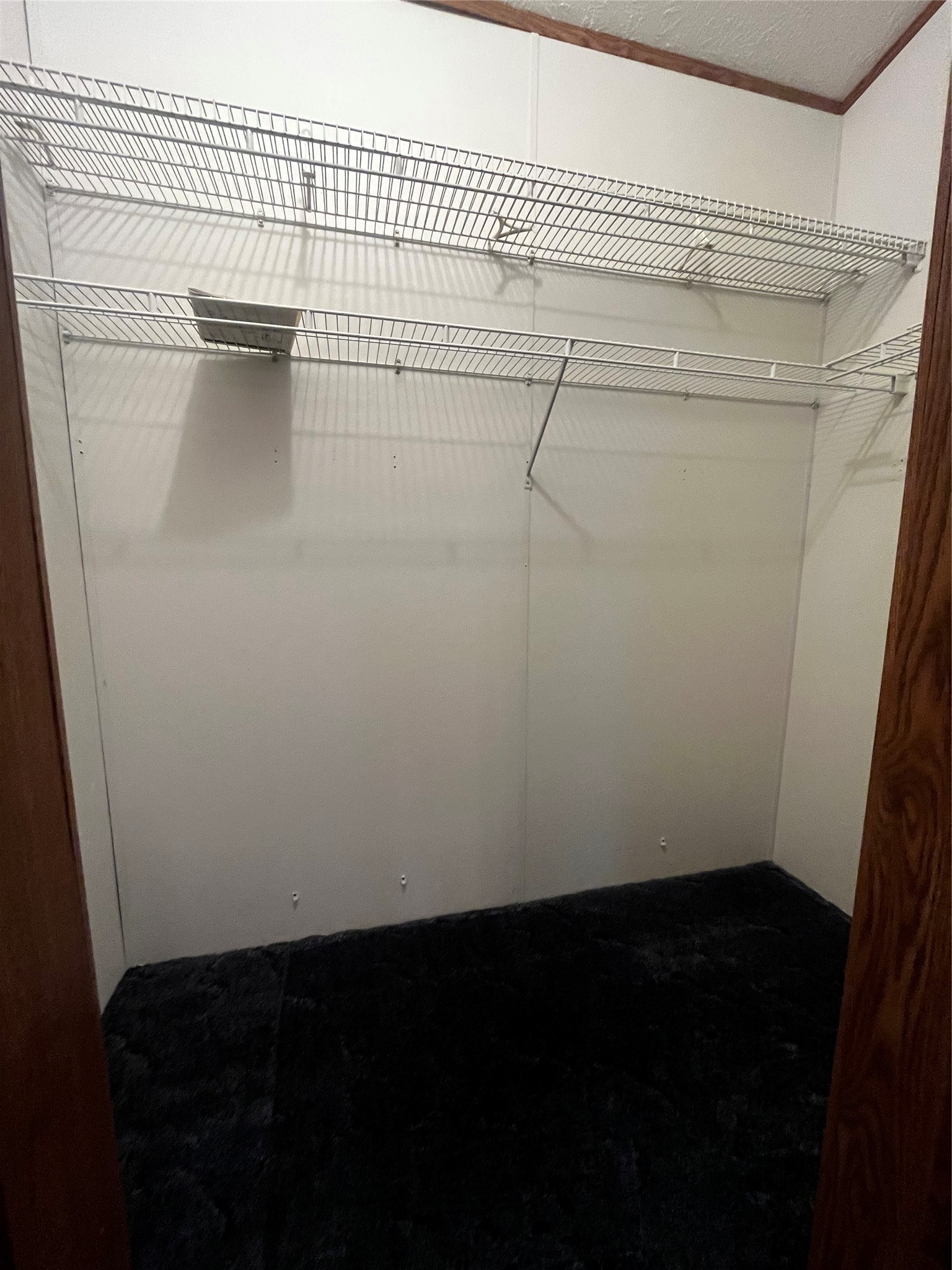 255 N Chestnut Avenue Property Photo 10