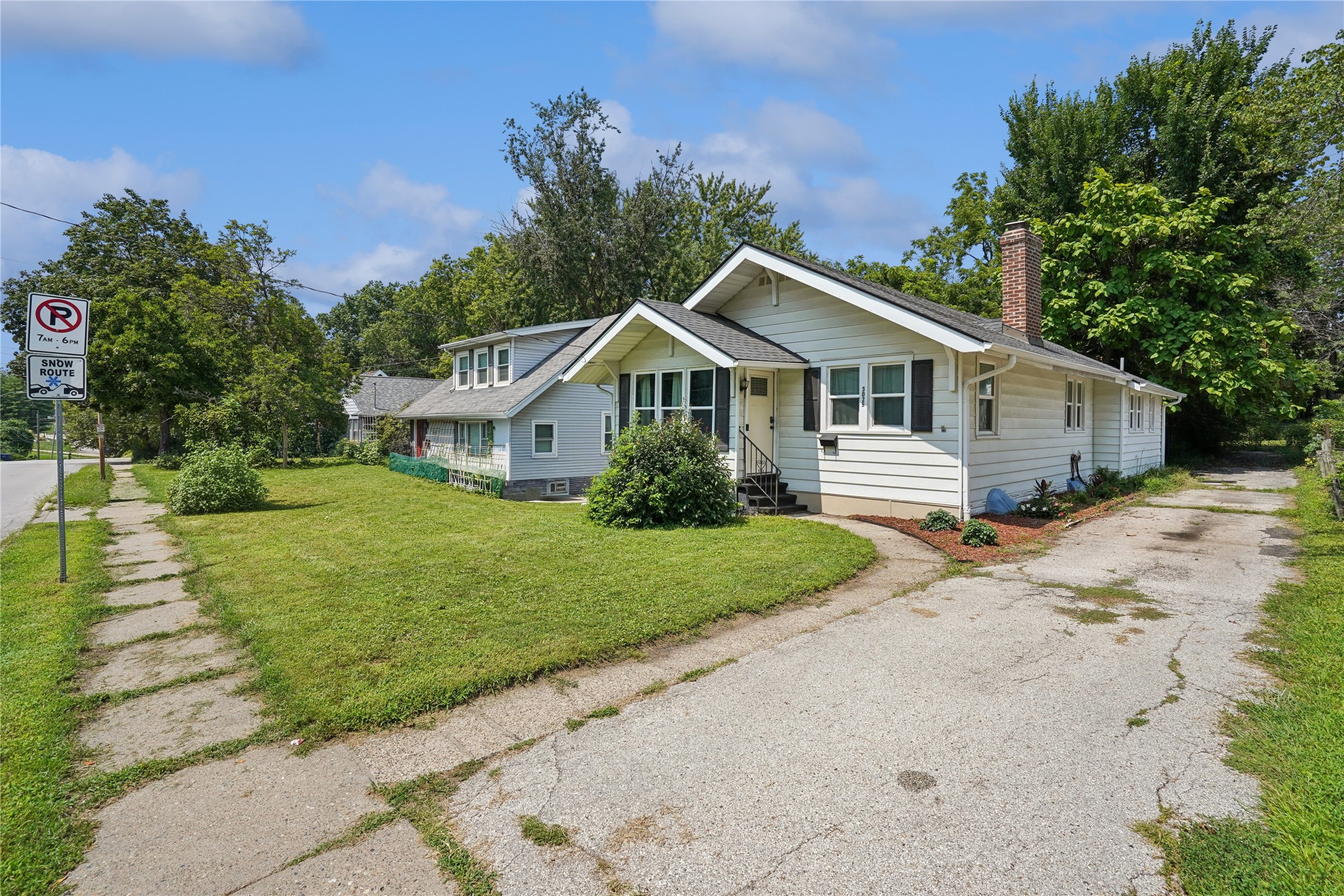 3025 Leado Avenue Property Photo 2