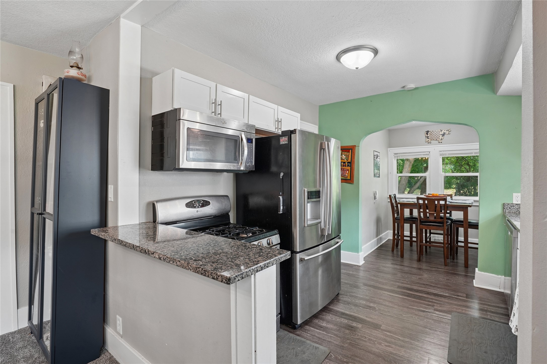 3025 Leado Avenue Property Photo 8