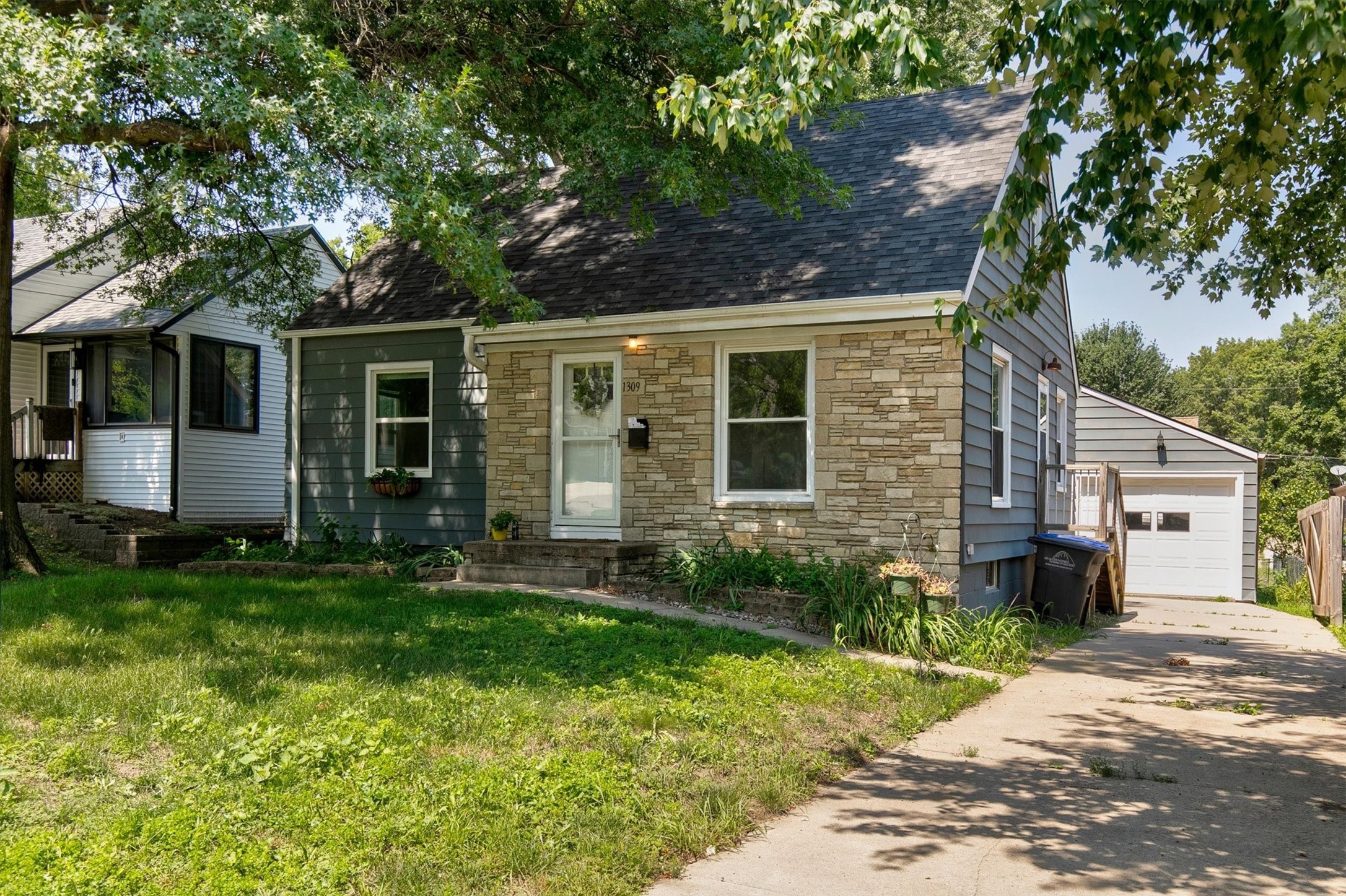 1309 Broad Street Property Photo 1