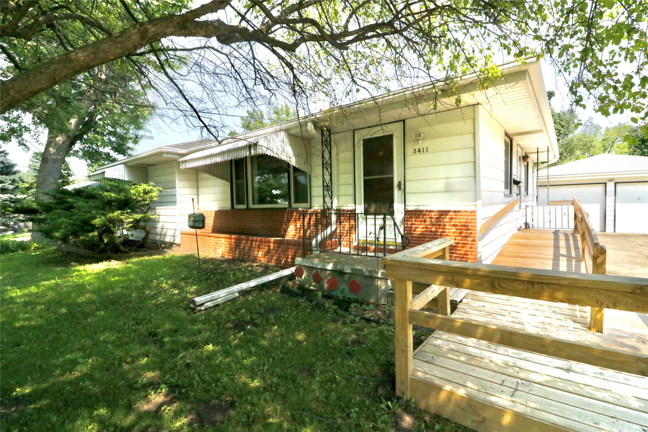 3411 E 29th Street Property Photo 1