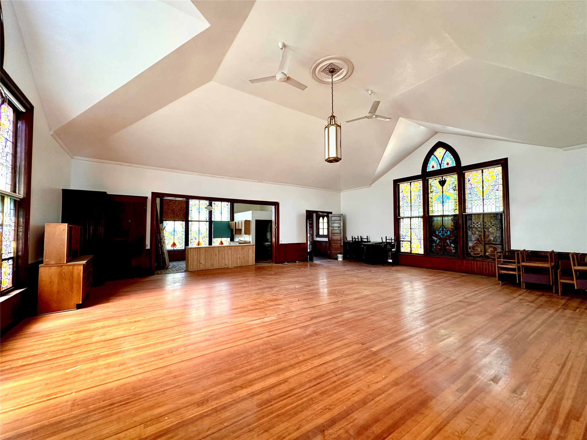 213 N 1st Street Property Photo 6